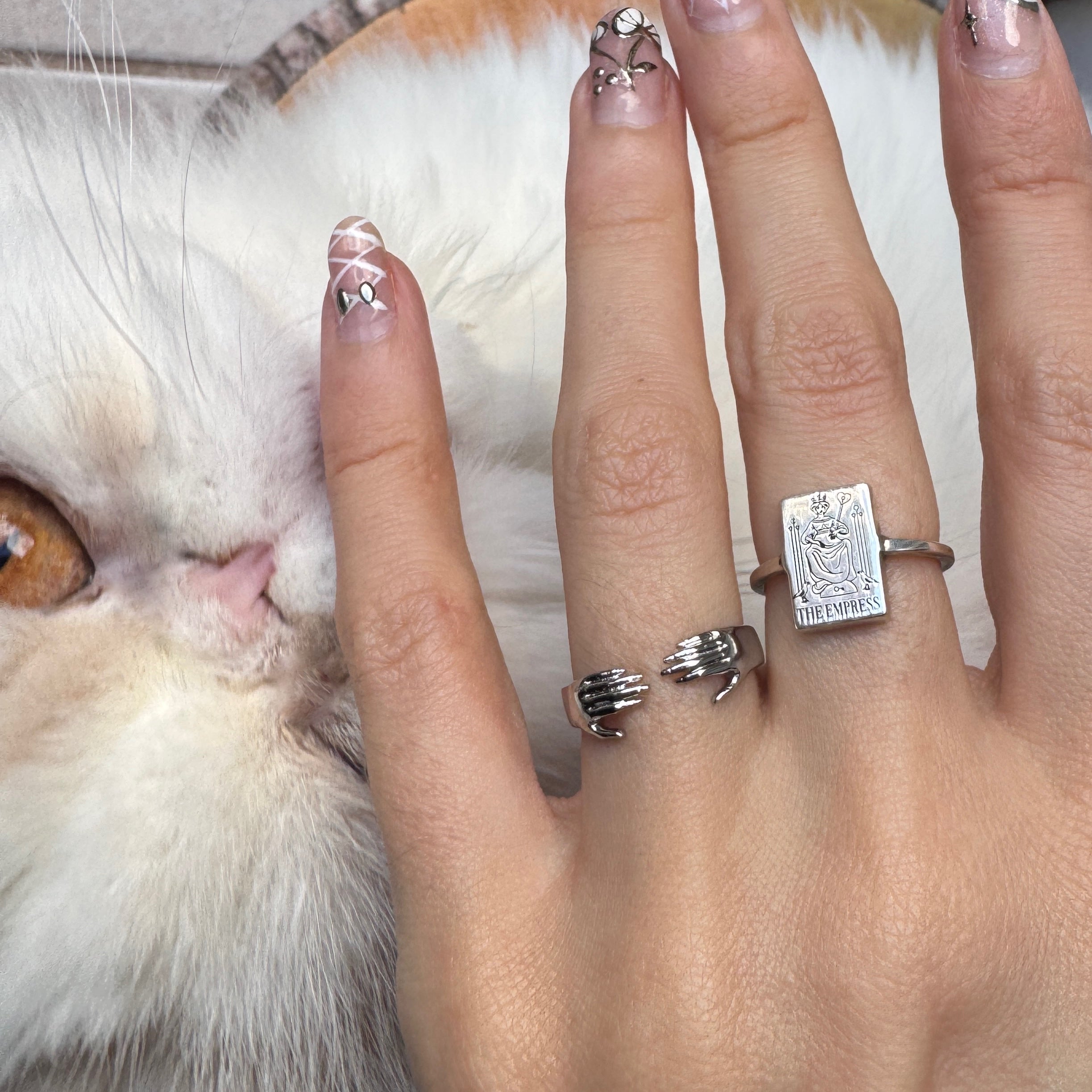 HUGS HELPING HANDS GIFT