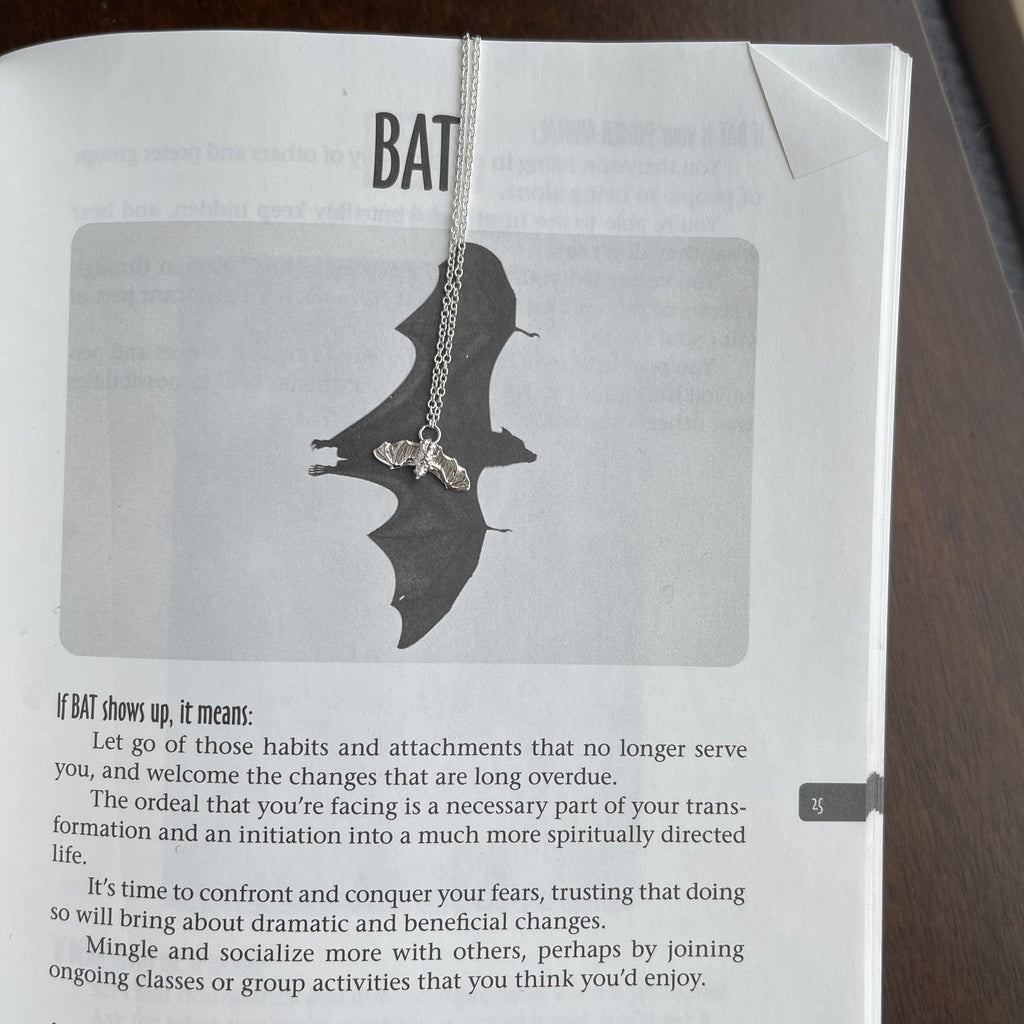 PRECIOUS BATTY CHOKER - VERAMEAT