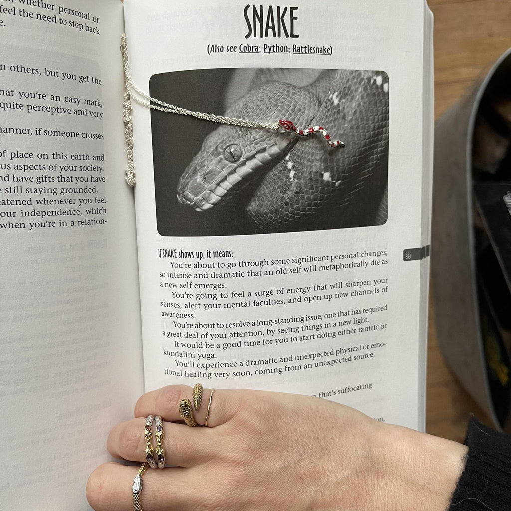 Diamondback Snake Ring - VERAMEAT
