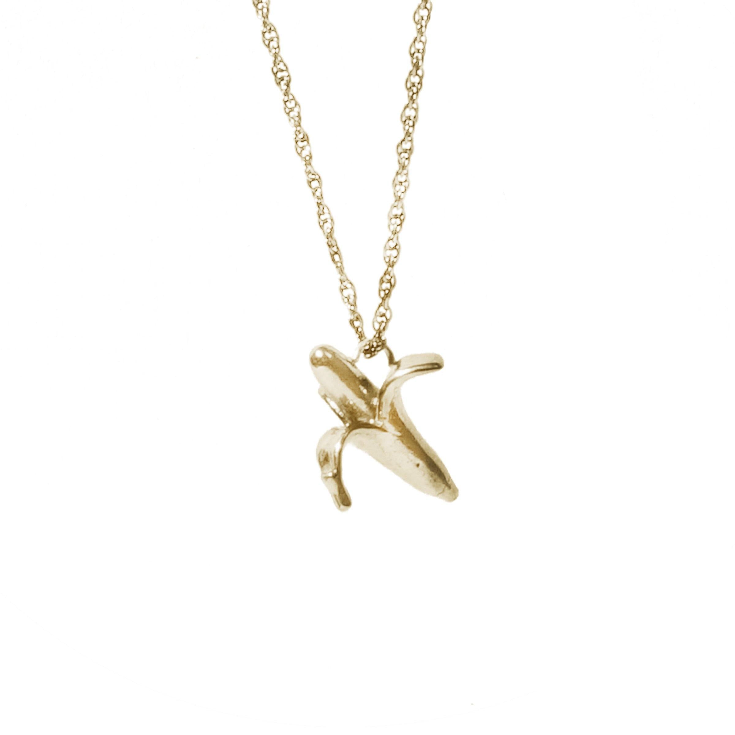 6 Pieces Raw Brass Banana Tree Leaf Pendant Charms – 22x21mm – CW-3948C-M-457