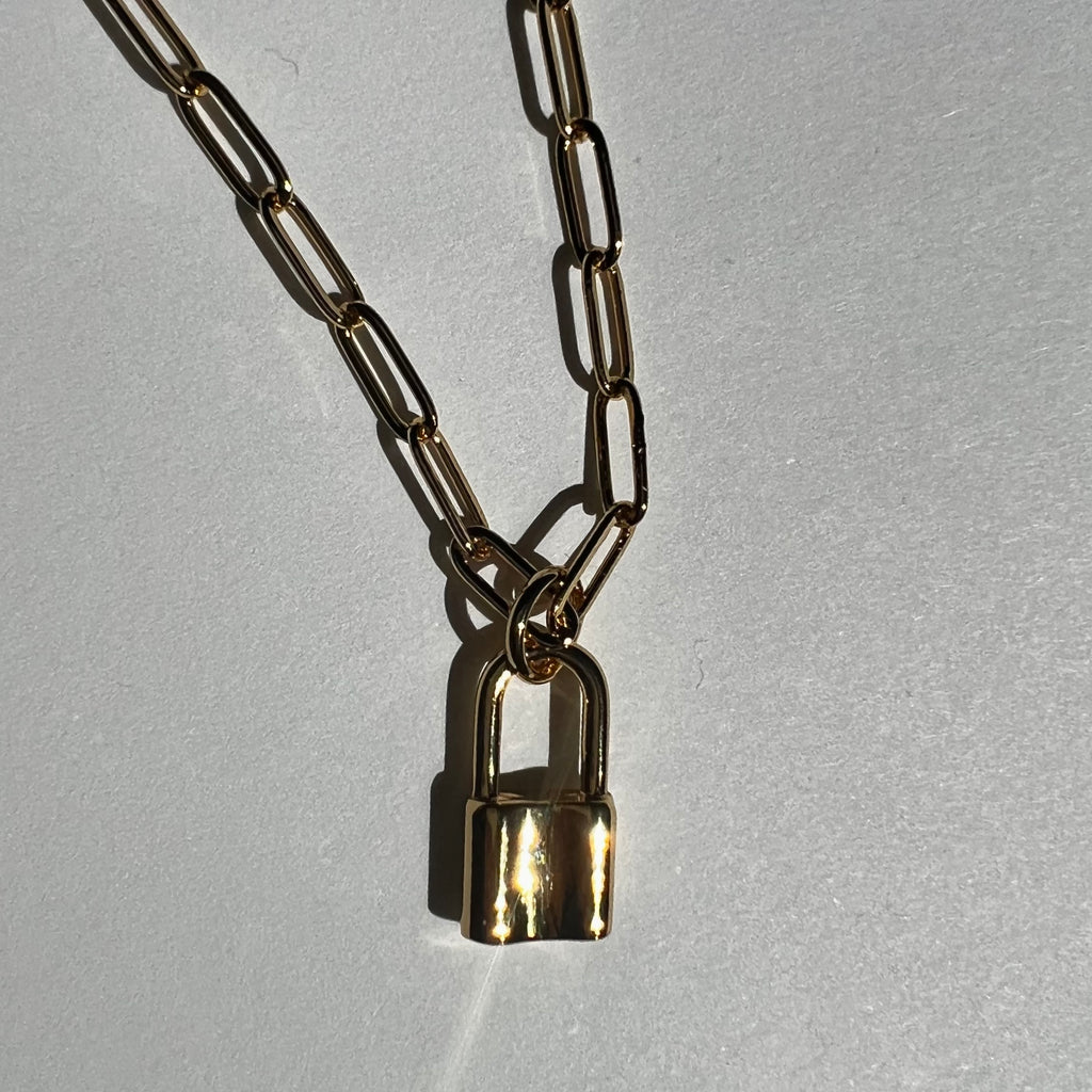 DIY Louis Vuitton Lock Necklace 